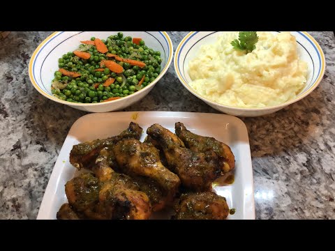 Oven cooked turmeric chicken/mashed potatoes/sautéed vegetables
