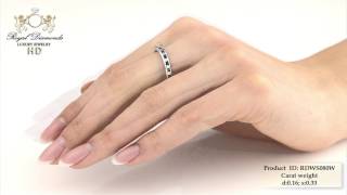 Diamantringe - RDWS080W - 18kt Weissgold Eternity Ring mit runden Saphiren und Diamanten