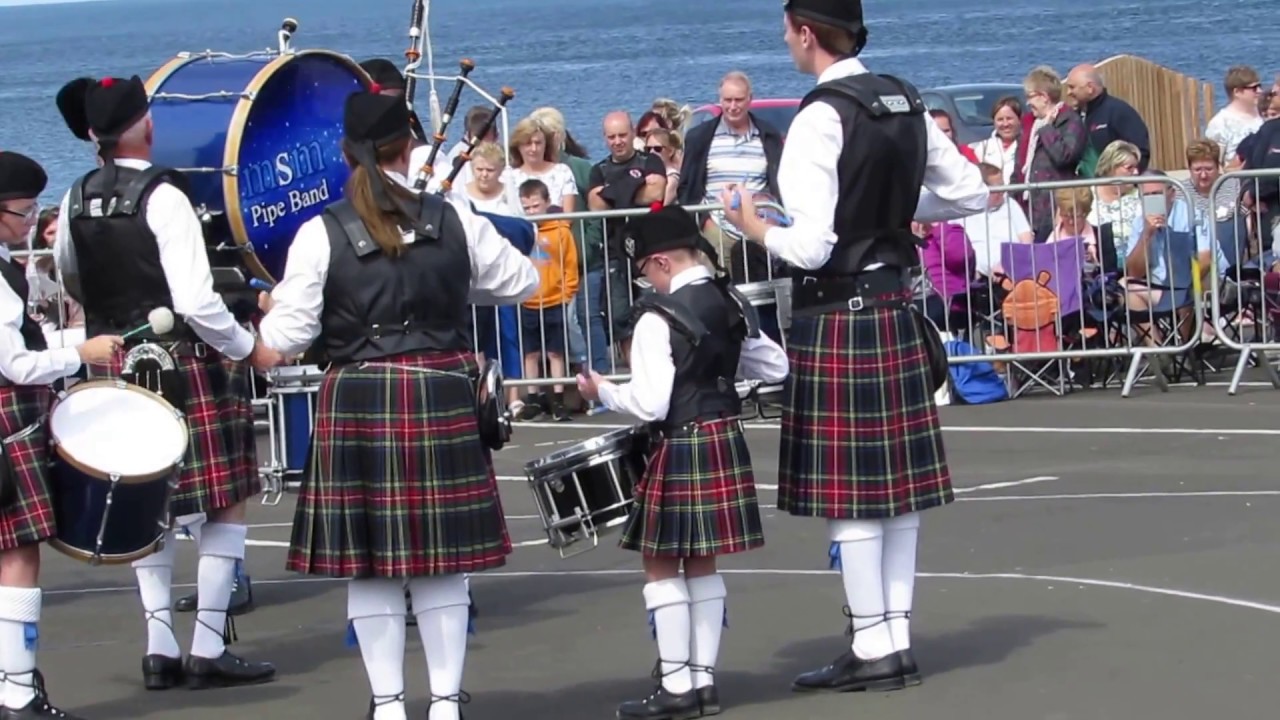 Major Sinclair Memorial Pipe Band Portrush 2018 YouTube
