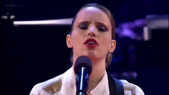 Anna Calvi and John Cale - Sorrow (Live at BBC Pro...
