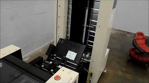 Duplo DC 10000S 10 Bin Vacuum Feed Bookletmaking System w  DBM 200 Bookletmaker