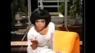 Video thumbnail of "Lesson in how to play with the camera -  Eartha Kitt 1970"