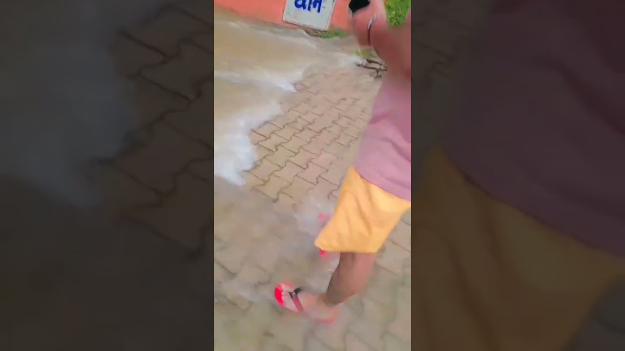 baarish ne Kiya bura haal 