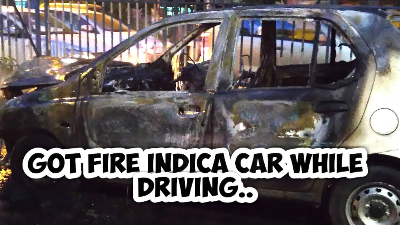 BURNING TATA INDICA CAR (19/07/19) BALLYGUNGE PHARI, KOLKATA 