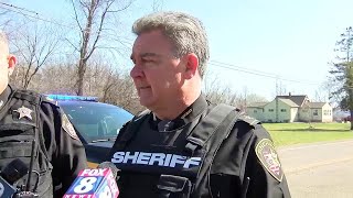 Authorities hold press conference on Lorain County manhunt
