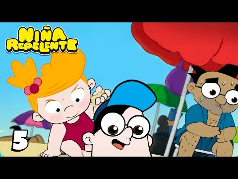 🏖️ The beach, the heat, and the usual craziness | Annoying Girl Season 1 Episode 5
