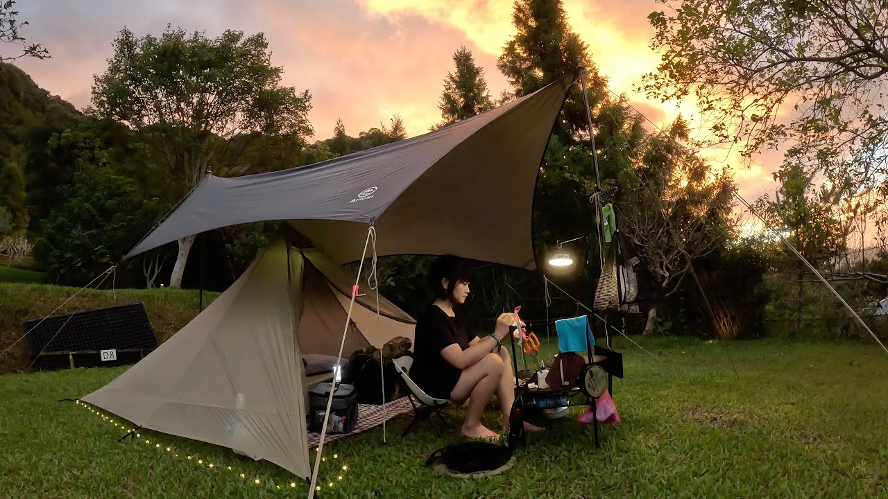 《🛵⛺️機車露營》桃園復興/可飛鹿露營區-🦌大自然+白噪音+🌧️雨滴嗒嗒聲+綠綿密的草皮🌿/因雨而獲得清幽寧靜的溫馨小窩🏕️