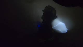 Quick knock on a small kitchen fire with hydraulic Vent