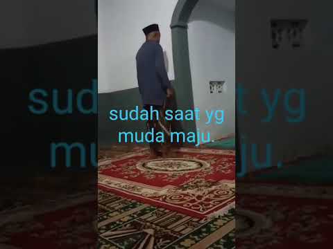 Adzan kakek-kakek