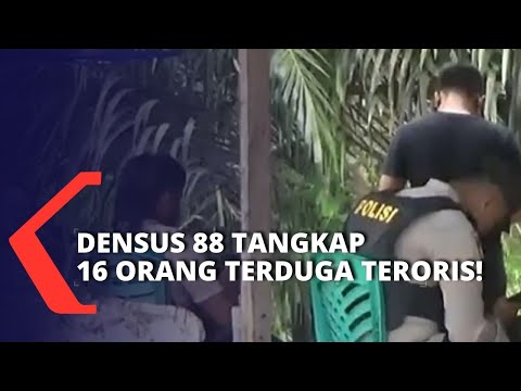 Densus 88 Tangkap & Bawa 16 Orang Terduga Teroris dari Sumatra Barat ke Jakarta