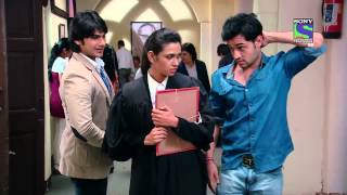 Qatil Makkhi - Episode 261 - 5th October 2013