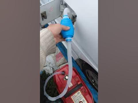 車のガソリンタンクからガソリンを抜くその Youtube
