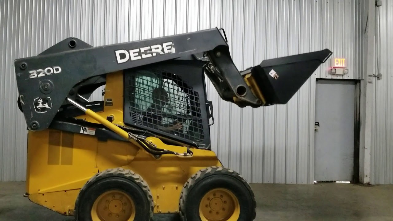 John Deere 320D Skid Steer Operating Video L0193 YouTube