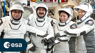 Crew-12 Hatch Close with Sophie Adenot | εpsilon mission (Official broadcast)