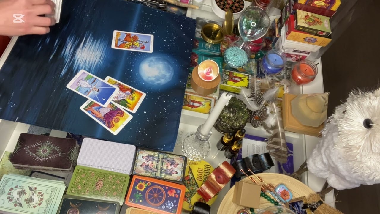 ПОЧЕМУ ОН МОЛЧИТ?🥸💕💕