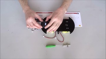 Assemble  Elegoo Smart Car Arduino+ESP32 Robot KIT V4.0 Step 3: Install the Line Tracking Sensors