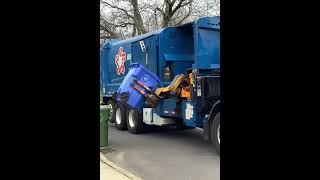 Labrie expert 2000 Mack lr garbage truck  #shorts