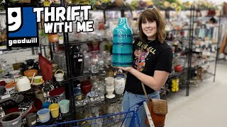 Are They WORTH the HASSLE? | GOODWILL Thrift With Me | Reselling