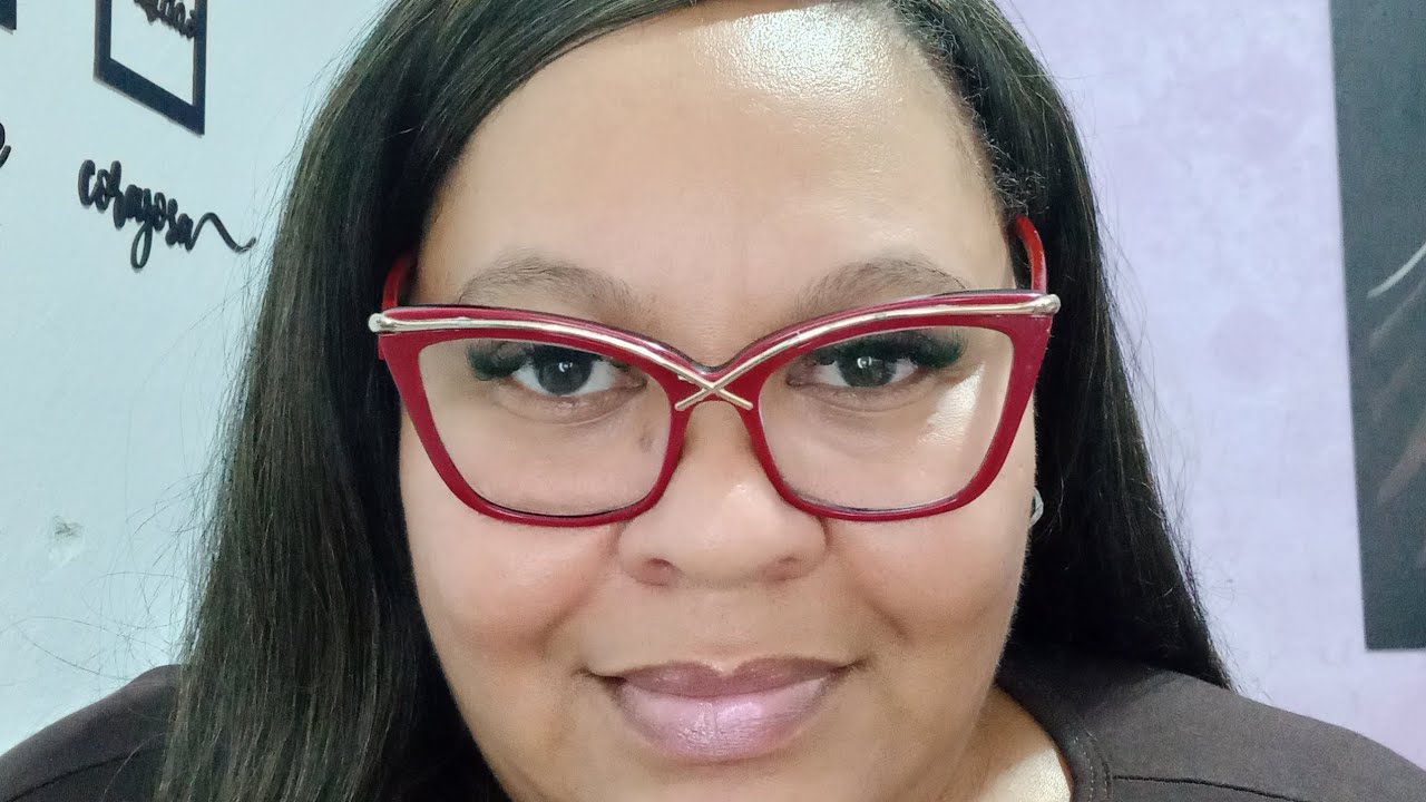 UMA MULHER MORENA DA TUA VIZINHANÇA MENTIRORA INVEJOSA JÁ ESTÁ DOENTE E NEM SABE COMEÇOU PAGAR PREÇO