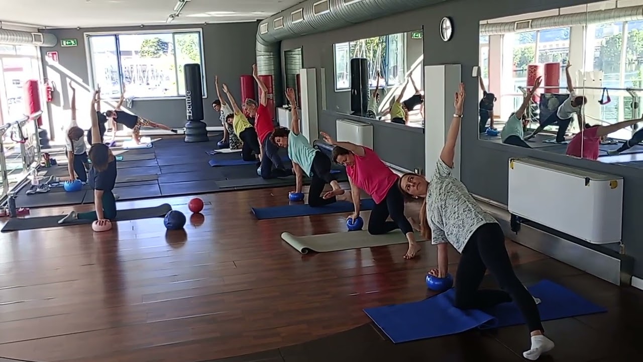 Corso pilates... Palestra lake fitness Lovere by Simon e Anna