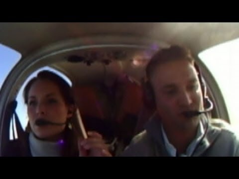 Man Fools Girlfriend, Says Plane is Malfunctioning, Then Proposes: Extreme Wedding Proposals