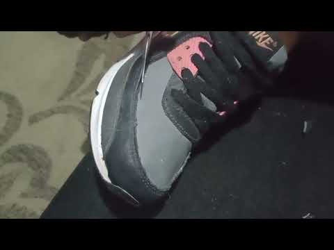 Michelle Destruindo Air Max 90