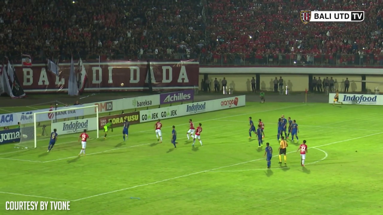 bali united vs persib bandung