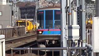 都営三田線6300型6324F急行武蔵小杉行き新丸子駅通過