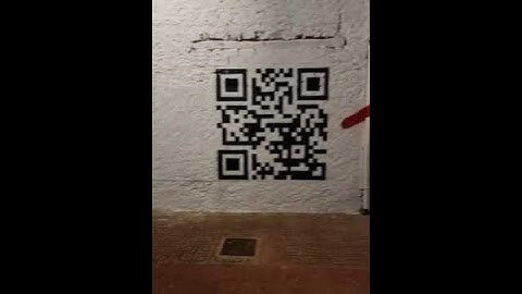 HASE RODRIGUEZ  #graffiti #nft #QR #arte #urbano STOP WAR NFT