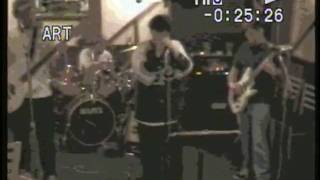 Minivan at Hot Z Pizza Dec 2003 Been Caught Stealin UTube screenshot 5