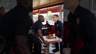 They Carried Their Entire Table Outside to Eat with a Homeless Man#kindness#reversal