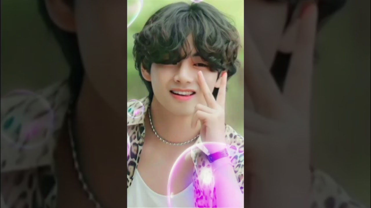 so cute BTS v ❤️💖💓💕🌹🌹🥀♥️