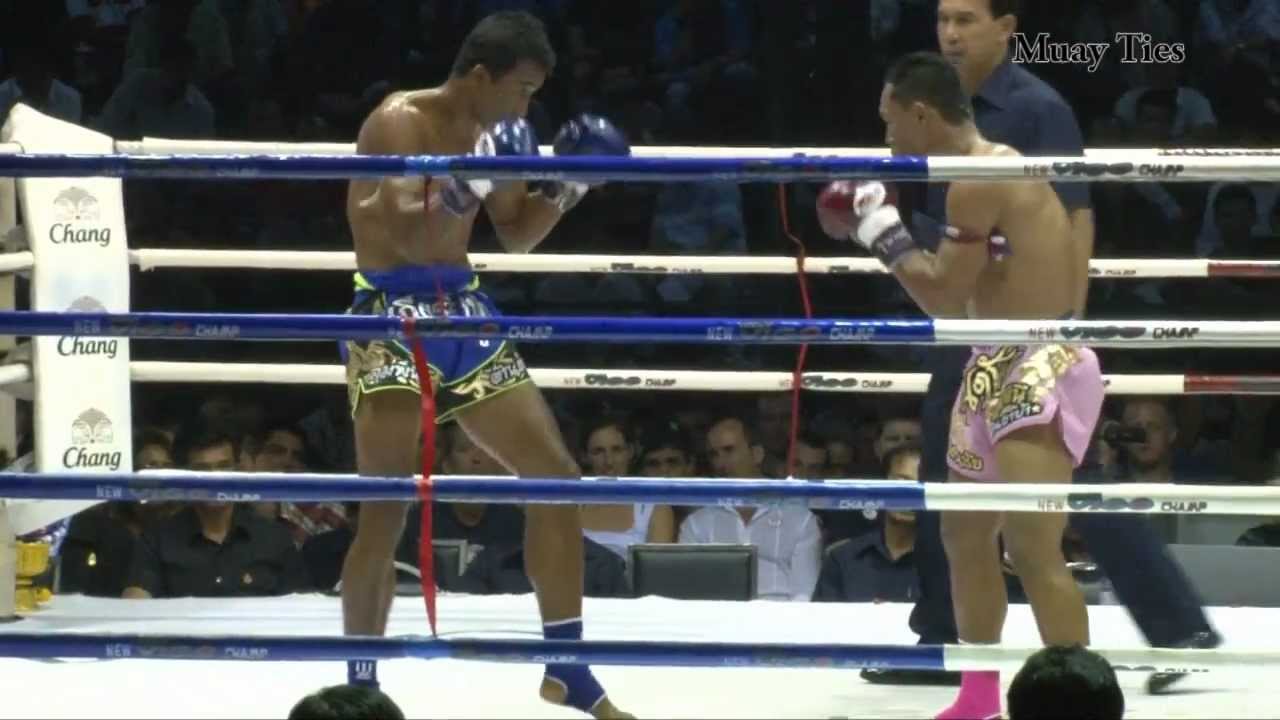 Muay Thai Fight - Saenchai vs Singdam - Lumpini stadium, 4th January 2013 HD