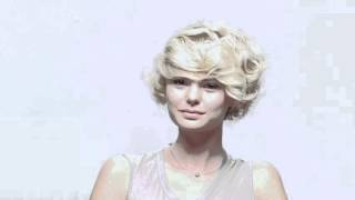 5 Women's Short Hairstyles Using Matrix Style Link
