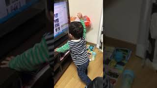 Yuji Shimizu Dançando Maiara E Maraisa