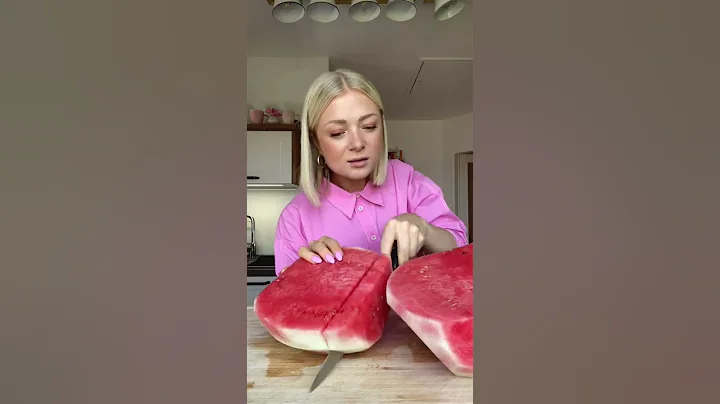 #healthylunch idea: WATERMELON SALAD for hot summer days - DayDayNews