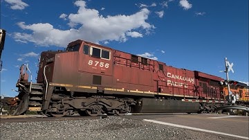 “October 2025 Review: With White BN Leader With Two KCS, BNSF MAC’s & METX F40PH & More!!