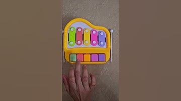 Kids Toy Piano. Jingle Bells. #piano #pianoforkids  #jinglebells  #kids #xmas #viral #musicalkids