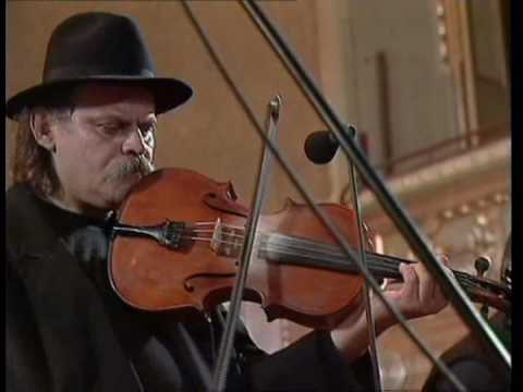 Muzsikás: Bota and Invertita  / Themes from Bartók's Rumanian Folk Dances