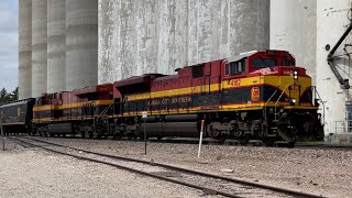 KCS SD70ACE leads X-KCMCBL!