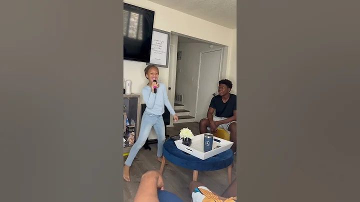 I WAS NOT EXPECTING HER TO SING THIS TO ME FOR FATHERS DAY 😳 #waitforit - DayDayNews