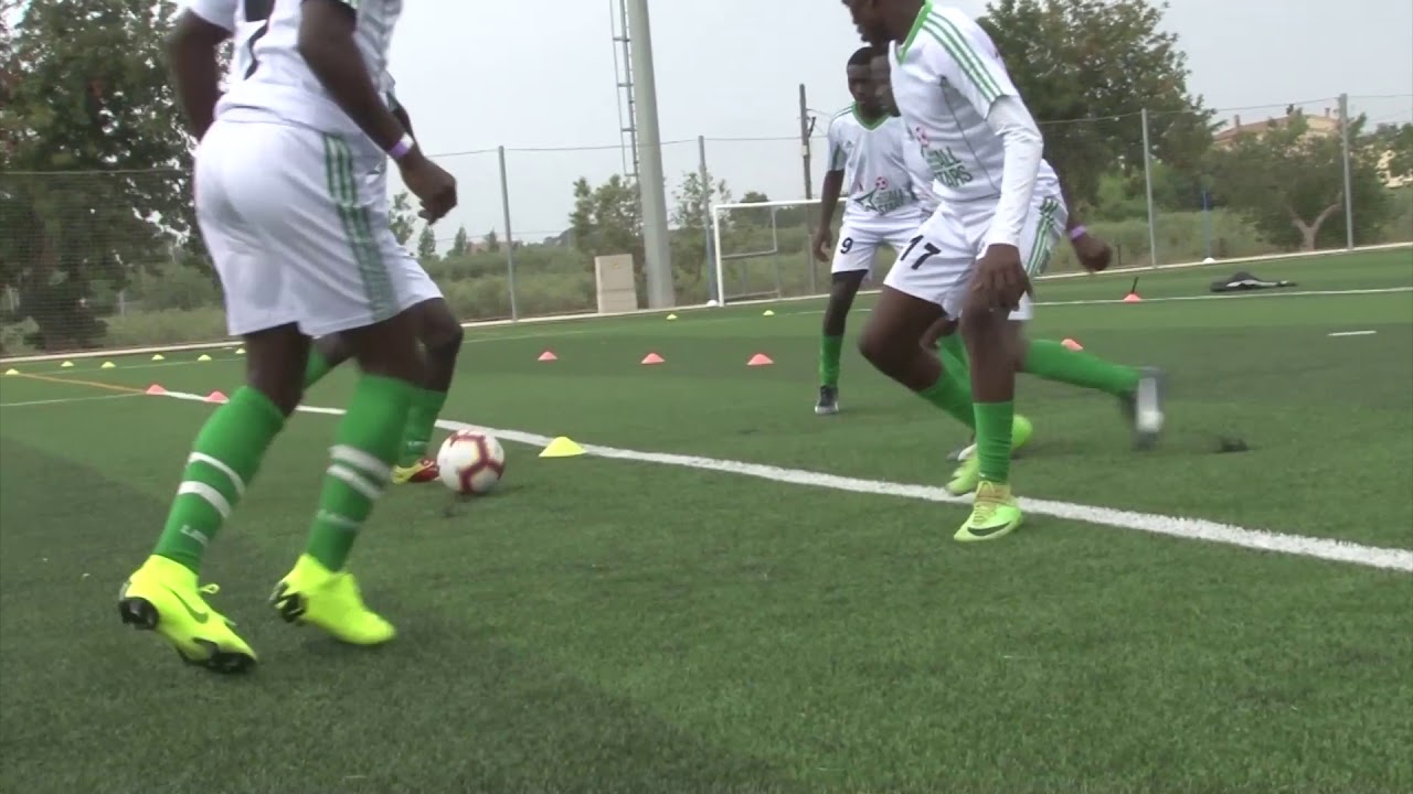 Chapa Dimba Na Safaricom All-Stars Kicks-off Training - YouTube