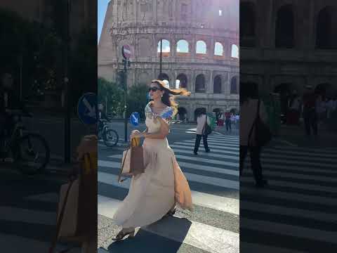 علشانك امشيها بلاد    