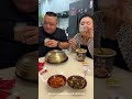 バカな旦那は一晩中忙しくしていて、饅頭も卵も食べられなかった