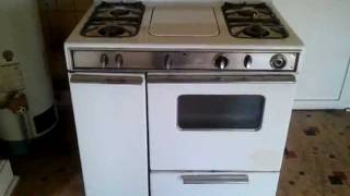 Vintage combo found in old Syracuse apartment
