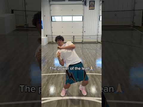 Great move for all skill levels!🏀😂 #basketball #comedyskits #shorts