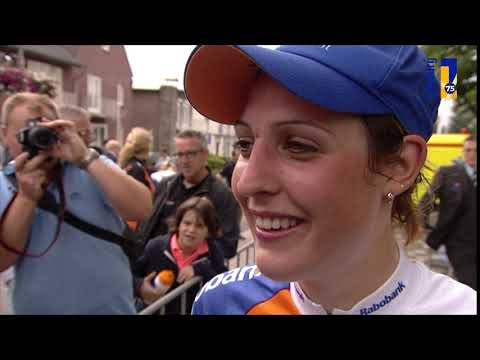 Lucinda Brand voor eerste keer Nederlands kampioen NK Wielrennen in Kerkrade 2013, integraal finale