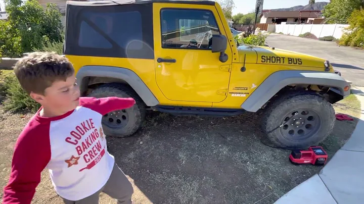 tire inflator showdown, Milwaukee M ￼18 VS Dewalt 20V