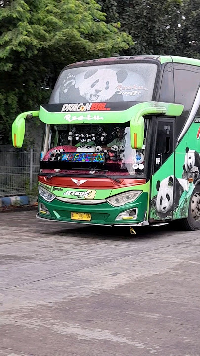 Night Bus Passing on the Terminal #bus #shorts