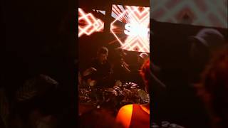 Download Lagu Pounding grooves w/ Slin behind the decks 🫧 MP3